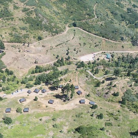 Mountain Eco Shelter 4 Hotel ฟุงชาล ภายนอก รูปภาพ